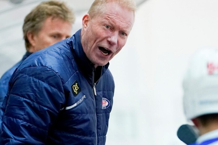 Vålerengas trener Roy Johansen øyner muligheten til å skyve Lillehammer ned fra tredjeplass i serien. Foto: Fredrik Hagen / NTB scanpix Vålerengas trener Roy Johansen øyner muligheten til å skyve Lillehammer ned fra tredjeplass i serien. Foto: Fredrik Hagen / NTB scanpix