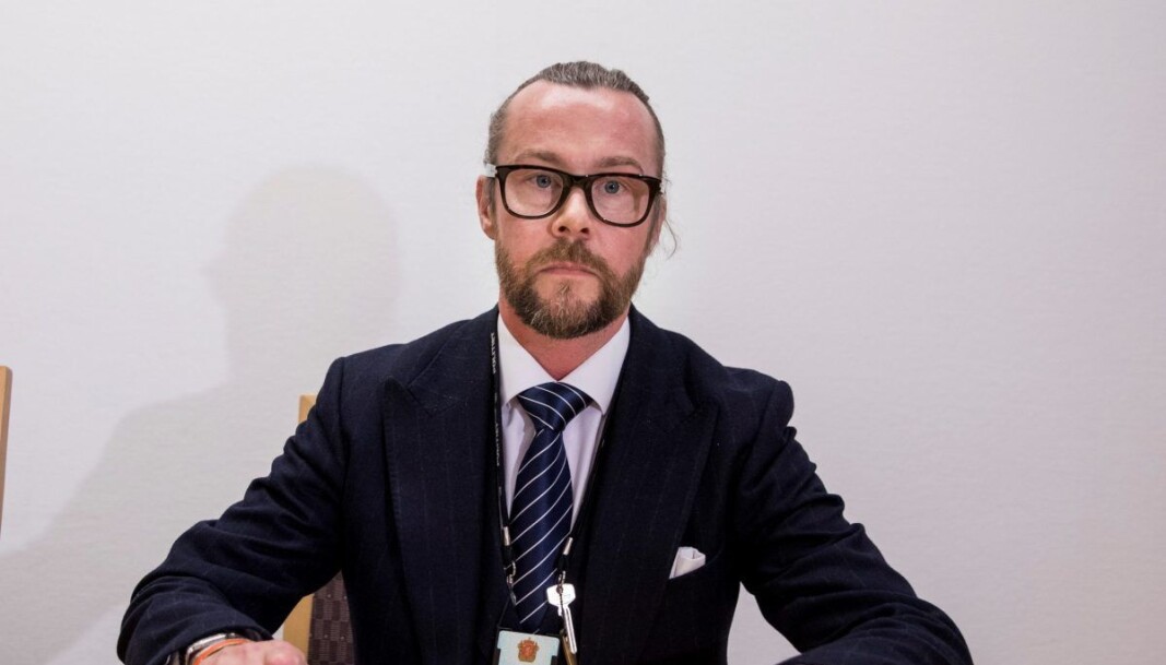 – Oslo politidistrikt ser alvorlig på det som er avdekket, og vi understreker at politiet ikke bare jobber i straffesporet når det gjelder brudd på smittevernsbestemmelsene, sier politiadvokat Andreas Meeg-Bentzen. – Oslo politidistrikt ser alvorlig på det som er avdekket, og vi understreker at politiet ikke bare jobber i straffesporet når det gjelder brudd på smittevernsbestemmelsene, sier politiadvokat Andreas Meeg-Bentzen.