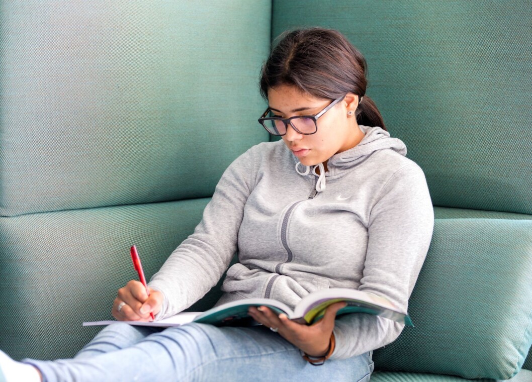 Den nye inntaksmodellen til videregående skole vil straffe elever som jobber hardt for gode karakterer gjennom alle tre årene på ungdomsskolen. Foto: Gorm Kallestad / NTB scanpix Den nye inntaksmodellen til videregående skole vil straffe elever som jobber hardt for gode karakterer gjennom alle tre årene på ungdomsskolen. Foto: Gorm Kallestad / NTB scanpix