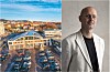 Til v. bilhallen der det er vedtatt å bygge ny ungdomsskole på Ensjø. Til h. utviklingsdirektør Jakob Krupka i Møller Eiendom. Foto: Møller Eiendom