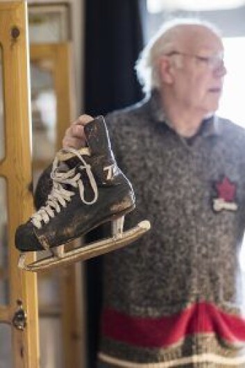 Disse skøytene har både gull i B-gruppa i ishockey-VM og har spilt bandy-VM i Moskva. Foto: Stine Raastad Disse skøytene har både gull i B-gruppa i ishockey-VM og har spilt bandy-VM i Moskva. Foto: Stine Raastad