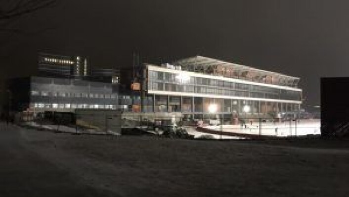 Skolen flytter inn i hovedtribunen på Vålerengas nye stadion på Valle Hovin 1. august. Illustrasjon: Stefan Ekeberg / Lille Frøen Skolen flytter inn i hovedtribunen på Vålerengas nye stadion på Valle Hovin 1. august. Illustrasjon: Stefan Ekeberg / Lille Frøen