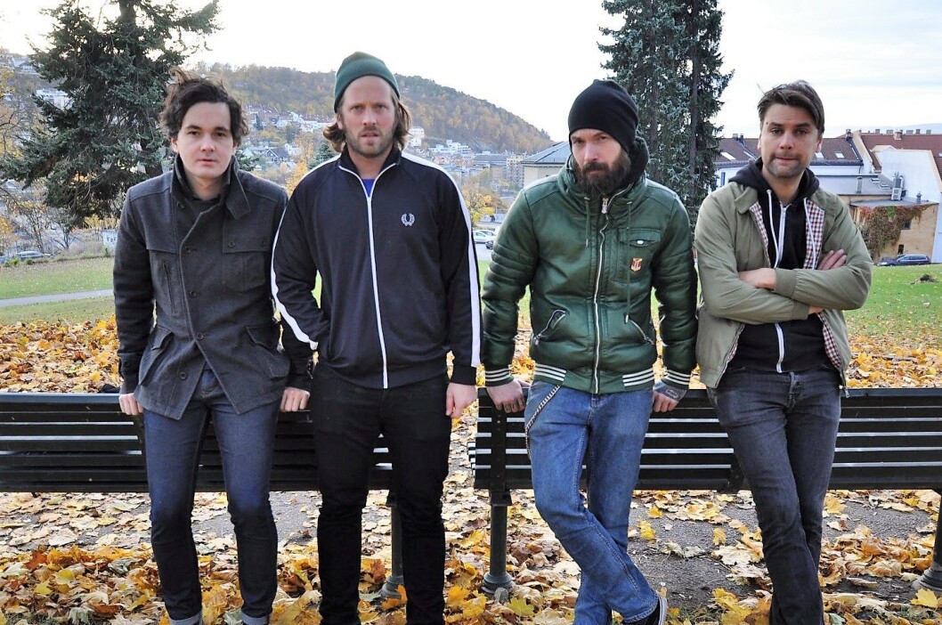 Islandsgate (fra v.): Anders Blom (gitar), Are Volmert Sørensen (gitar og sang), Karsten Blomstrand (trommer) og Einar Stubhaug (bass). Foto: Islandsgate Islandsgate (fra v.): Anders Blom (gitar), Are Volmert Sørensen (gitar og sang), Karsten Blomstrand (trommer) og Einar Stubhaug (bass). Foto: Islandsgate
