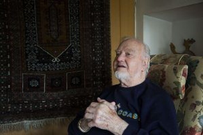 93-årige Birger Ødegaard tok over farens møbelforretning på 1940-tallet. Foto: Elisabeth Ulla Uksnøy. 93-årige Birger Ødegaard tok over farens møbelforretning på 1940-tallet. Foto: Elisabeth Ulla Uksnøy.