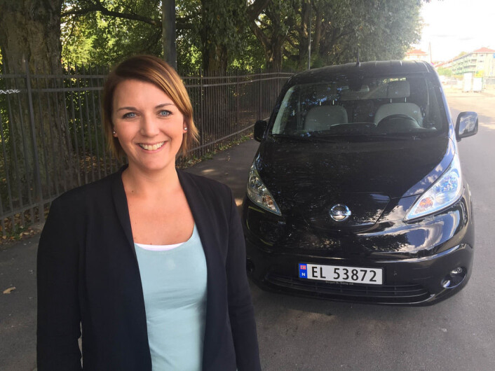 Generalsekretær Christina Bu i Norsk elbilforening ønsker seg mer offentlig hjelp til utbygging av ladepunkter for elbiler. Foto: Norsk elbilforening Generalsekretær Christina Bu i Norsk elbilforening ønsker seg mer offentlig hjelp til utbygging av ladepunkter for elbiler. Foto: Norsk elbilforening