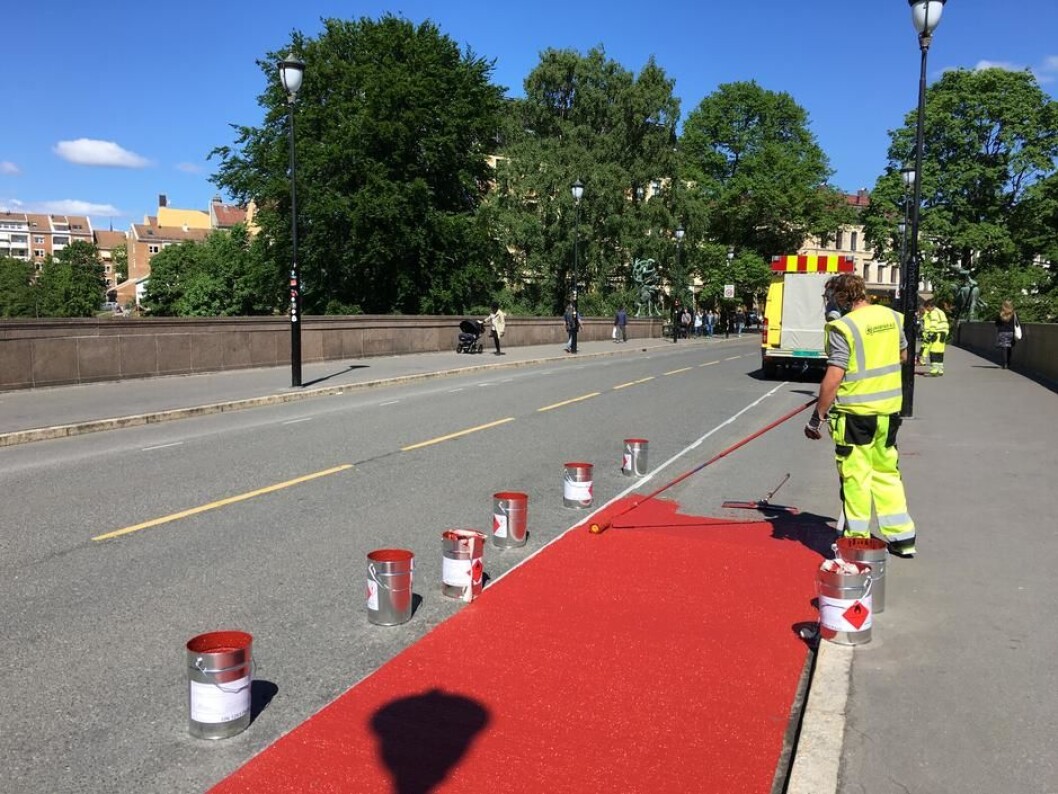 I år vil Sykkelprosjektet anlegge 11 km sykkelvei. Her på Ankerbrua, Grunerløkka. Foto: Sykkelprosjektet I år vil Sykkelprosjektet anlegge 11 km sykkelvei. Her på Ankerbrua, Grunerløkka. Foto: Sykkelprosjektet