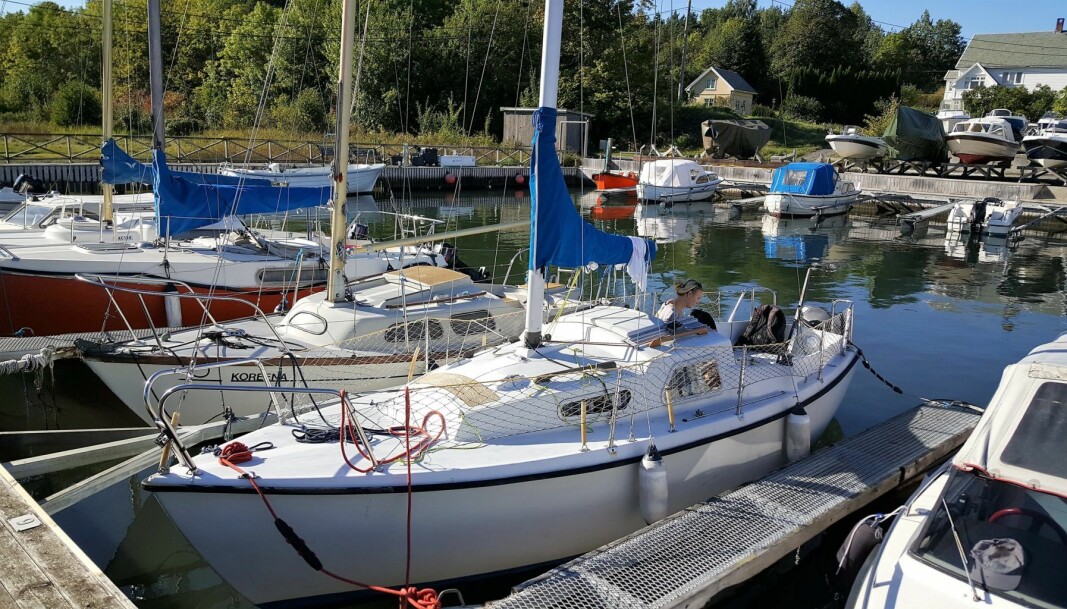 Fritidsbåter som neppe har elmotorer på Lindøya, i 2016. Lindøya er en av hytteøyene i Indre Oslofjord.