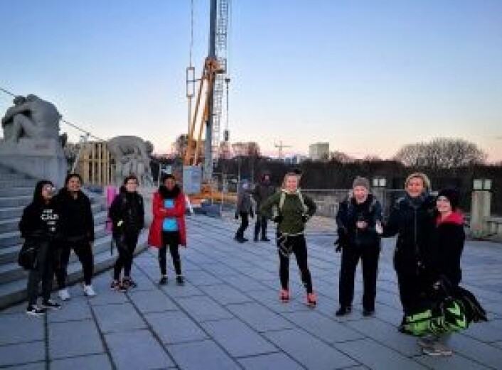 Deltagere på en av de første BodyChallenge i Frognerparken en hustrig marskveld. Foto: Nina Albertsen Deltagere på en av de første BodyChallenge i Frognerparken en hustrig marskveld. Foto: Nina Albertsen