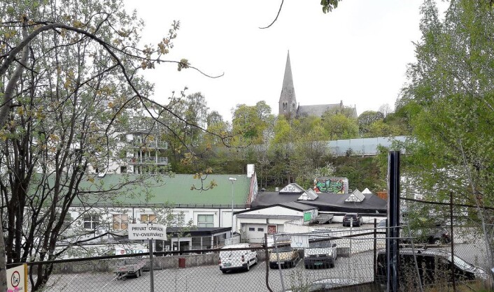 Oslo kommune vil omregulere denne tomta til boliger. Foto: Anders Høilund Oslo kommune vil omregulere denne tomta til boliger. Foto: Anders Høilund