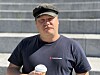 Leder av Utelivets organisasjonskomité Esben Strøm, reagerer på at det har kommet så mange skjenksteder i tette områder.