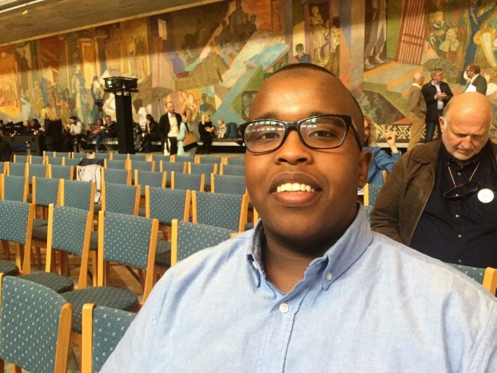 Mohamed Mohamud var opptatt av Sportsklubben Sterling måtte få en fotballbane. Foto: Vegard Velle Mohamed Mohamud var opptatt av Sportsklubben Sterling måtte få en fotballbane. Foto: Vegard Velle