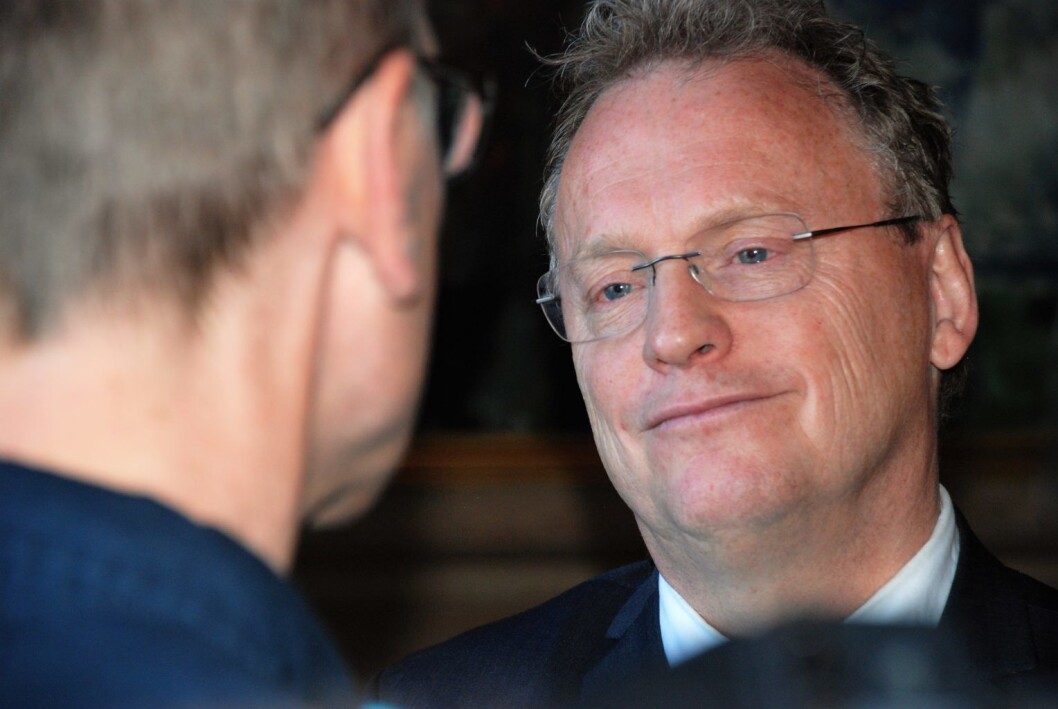 Byrådsleder Raymond Johansen (Ap) får motvillige SV og Miljøpartiet med på å utrede meldeplikt for tilreisende tiggere. Foto: Arnsten Linstad Byrådsleder Raymond Johansen (Ap) får motvillige SV og Miljøpartiet med på å utrede meldeplikt for tilreisende tiggere. Foto: Arnsten Linstad