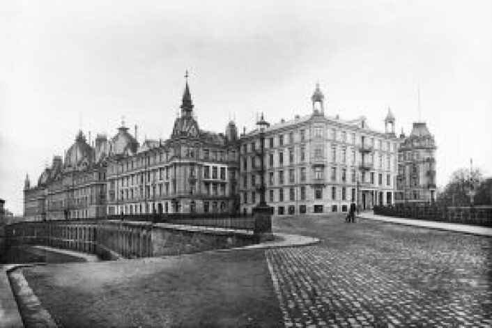 Victoria terrasse og Ruseløkkbasarene. Foto: Olaf Martin Peder Væring / Oslo Museum Victoria terrasse og Ruseløkkbasarene. Foto: Olaf Martin Peder Væring / Oslo Museum