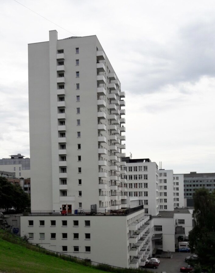 Thorvald Meyersgate 5 er trolig Norges nest høyeste boligblokk. Høyblokka står oppå en fem-etasjer. Foto: Anders Høilund Thorvald Meyersgate 5 er trolig Norges nest høyeste boligblokk. Høyblokka står oppå en fem-etasjer. Foto: Anders Høilund