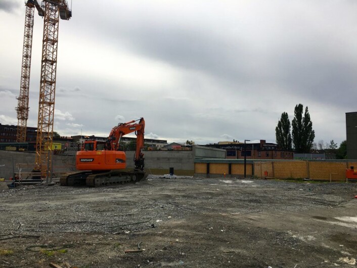 Byggeområdet Ensjø torg. I bakgrunnen ligger Levahns mekaniske verksted. Foto: Live Drønen/VårtOslo Byggeområdet Ensjø torg. I bakgrunnen ligger Levahns mekaniske verksted. Foto: Live Drønen/VårtOslo