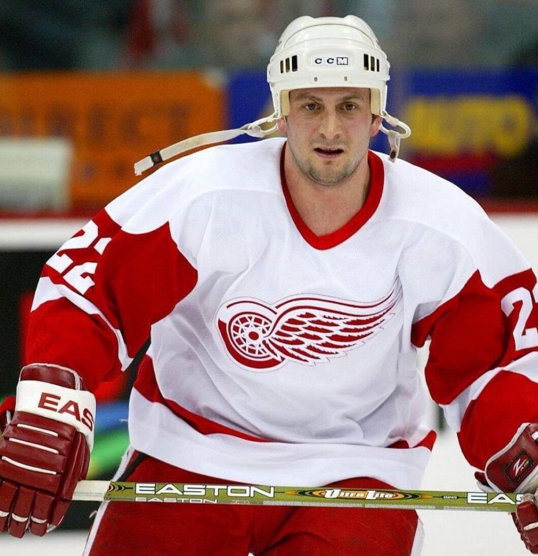 Den tidligere NHL-proffen Anders Myrvold(41) kan gjøre et uventet comeback for Vålerenga Hockey denne sesongen. Den tidligere NHL-proffen Anders Myrvold(41) kan gjøre et uventet comeback for Vålerenga Hockey denne sesongen.