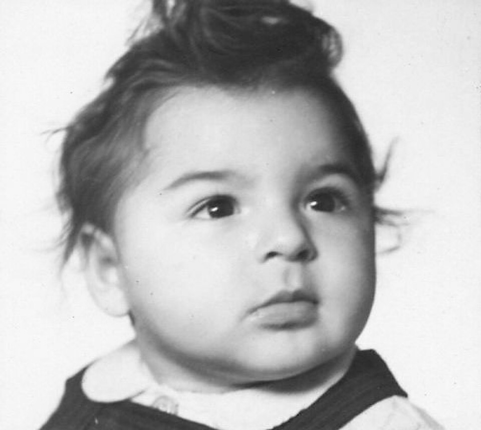 Bjørn Meier Scharff var to år gammel da han ble sendt fra Oslo til Auschwitz. Der ble han umiddelbart gasset ihjel med moren og broren. Foto: Jødisk museum