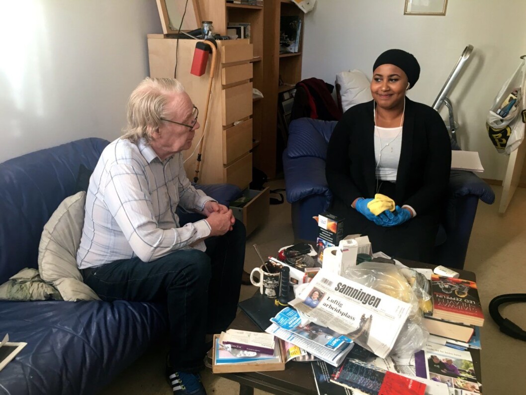 Samuel Haukenes og Iman Belgasim. Foto: Live Drønen Samuel Haukenes og Iman Belgasim. Foto: Live Drønen