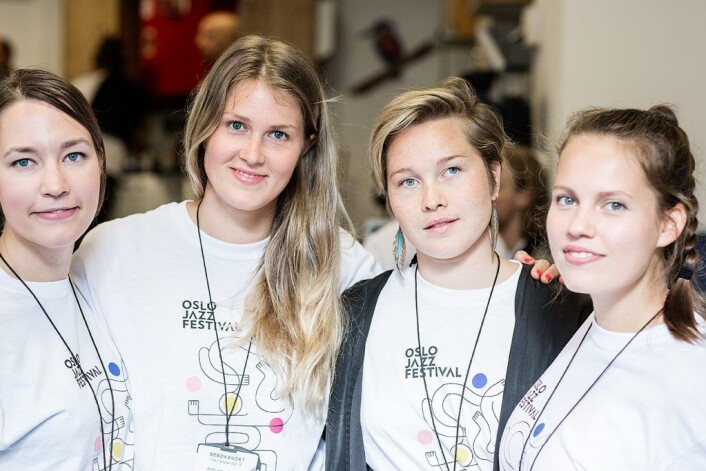 Den finske gruppe Signe kom fra turne i skjærgården til konsert i Oslo fengsel. fv. Josefiina Vannesluoma Riikka Keränen, Kaisa Mäensivu og Selma Savolainen. Foto: Stine Raastad Den finske gruppe Signe kom fra turne i skjærgården til konsert i Oslo fengsel. fv. Josefiina Vannesluoma Riikka Keränen, Kaisa Mäensivu og Selma Savolainen. Foto: Stine Raastad