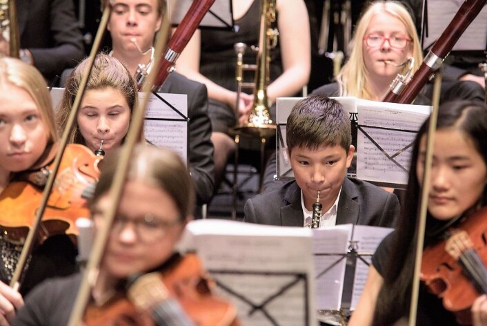 Norsk Ungdomssymfoniorkester spiller fiolinkonsert av Hjalmar Borgstrøm. Foto: Stian Green: Norsk Ungdomssymfoniorkester spiller fiolinkonsert av Hjalmar Borgstrøm. Foto: Stian Green: