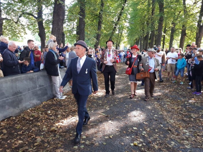 "Olsenbanden" på vei ned alleen oppkalt etter deres leder lørdag ettermiddag. Foto: Christian Boger "Olsenbanden" på vei ned alleen oppkalt etter deres leder lørdag ettermiddag. Foto: Christian Boger