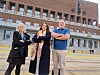 Utenfor Rådhuset Oslo rådhus sjøsiden Fremmet innbyggerforslag om Hovinbyen: Fra v. Kristin Grøntoft, Henriette Magnus og Tobias K. Torrissen. Foto: Arnsten Linstad