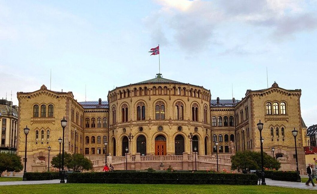 De første valgresultatene er klare. Foto: Andreas Haldorsen/Wikipedia De første valgresultatene er klare. Foto: Andreas Haldorsen/Wikipedia