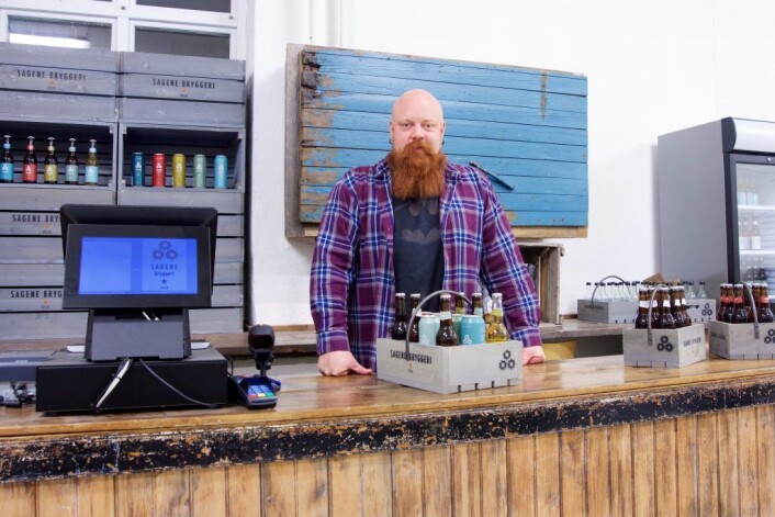 Bryggerimester Kristian Johnsen, i Sagene Bryggeri, viser frem bryggeriet ved Akerselva. Foto: Ove Haugland Jakobsen / Ølportalen Bryggerimester Kristian Johnsen, i Sagene Bryggeri, viser frem bryggeriet ved Akerselva. Foto: Ove Haugland Jakobsen / Ølportalen