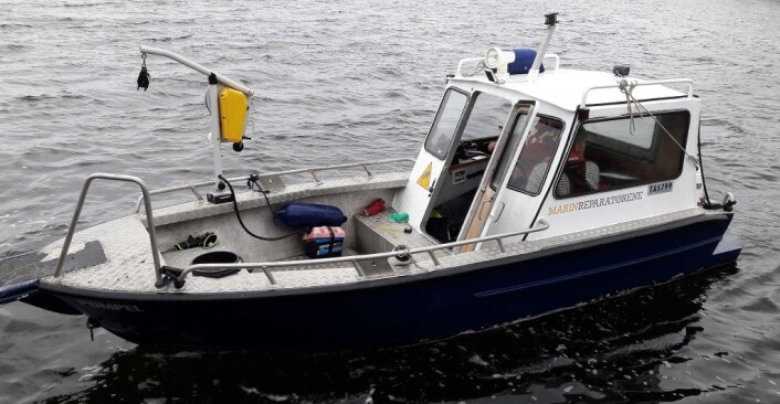 Det blir gode økter med trekking av hummerteiner fra Marinreparatørenes båt Pompel. Foto: Anders Høilund Det blir gode økter med trekking av hummerteiner fra Marinreparatørenes båt Pompel. Foto: Anders Høilund