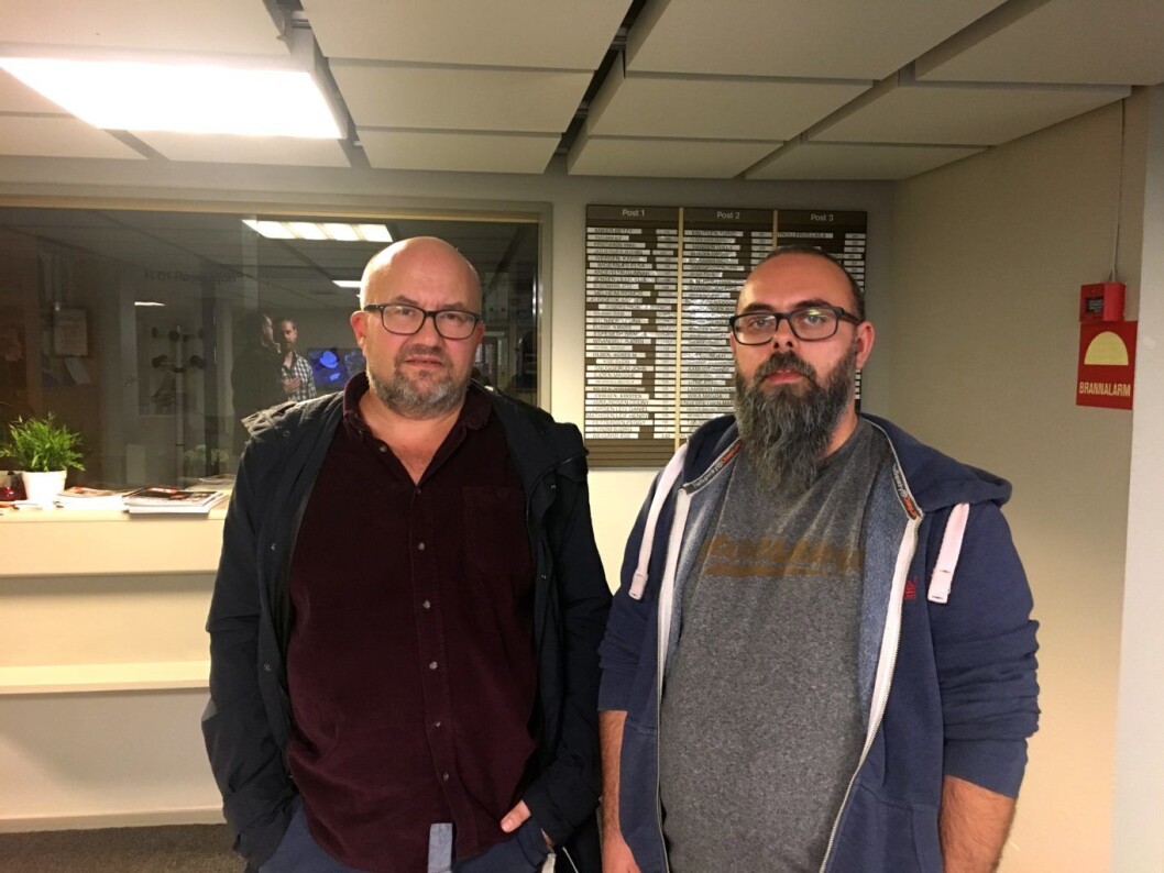 Carl Torvund og Sondre Mittet er svært bekymret for både støy og verdiforringelse på boligene. Foto: Live Drønen/VårtOslo Carl Torvund og Sondre Mittet er svært bekymret for både støy og verdiforringelse på boligene. Foto: Live Drønen/VårtOslo