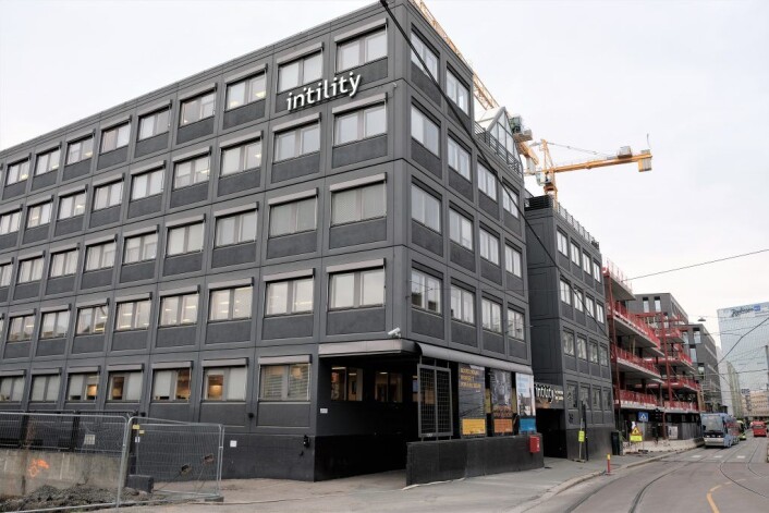 Det er denne fortettingen av høyhus langs Schweigaards gate beboerforeningene er kritiske til. Foto: Christian Boger Det er denne fortettingen av høyhus langs Schweigaards gate beboerforeningene er kritiske til. Foto: Christian Boger
