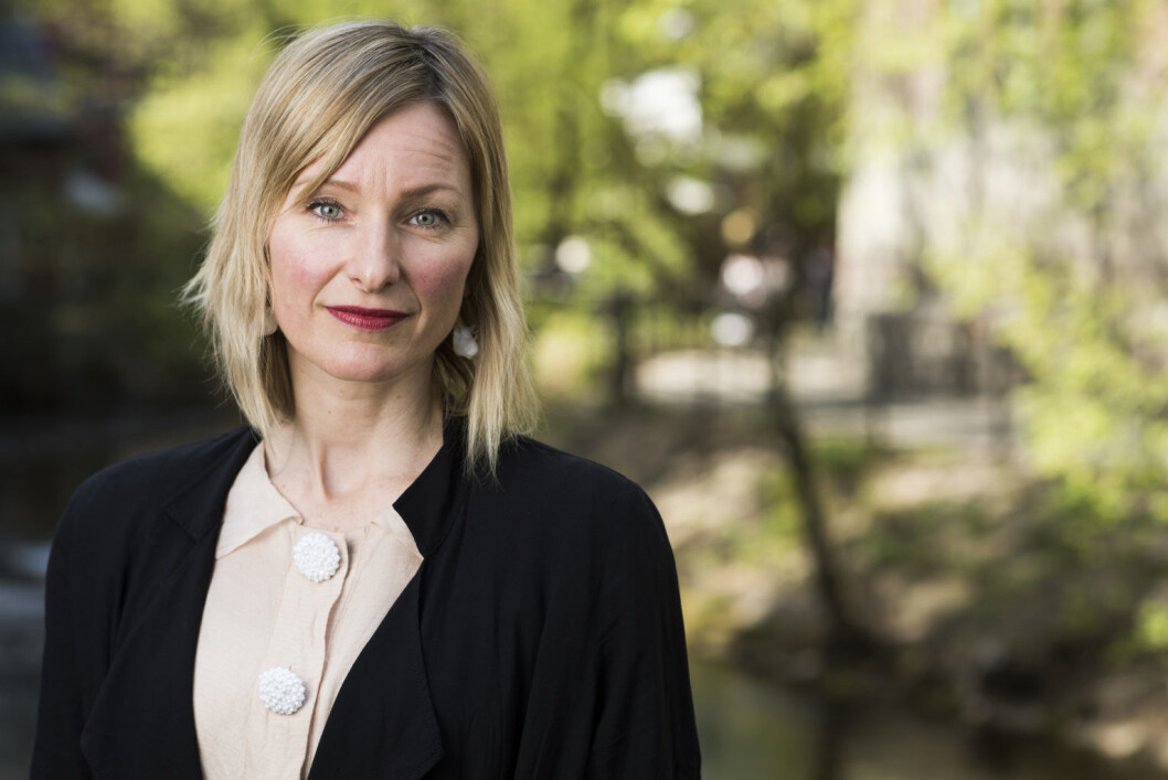 Inga Marte Thorkildsen legger til grunn at de 425 nye årsverkene som skal komme i eldreomsorgen i løpet av 2018 vil gi rom for å ansatte mange helsefagarbeidere. Foto: Marius Nyheim Kristoffersen / Flickr Inga Marte Thorkildsen legger til grunn at de 425 nye årsverkene som skal komme i eldreomsorgen i løpet av 2018 vil gi rom for å ansatte mange helsefagarbeidere. Foto: Marius Nyheim Kristoffersen / Flickr
