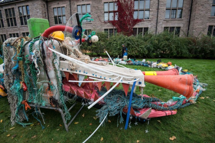 Plastmidgardsormen i Botanisk hage. Foto: UiO - Naturhistorisk museum Plastmidgardsormen i Botanisk hage. Foto: UiO - Naturhistorisk museum