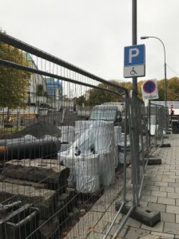 Parkeringsplasser som ikke kan brukes på grunn av bygging. Foto: Christina Hantho Parkeringsplasser som ikke kan brukes på grunn av bygging. Foto: Christina Hantho