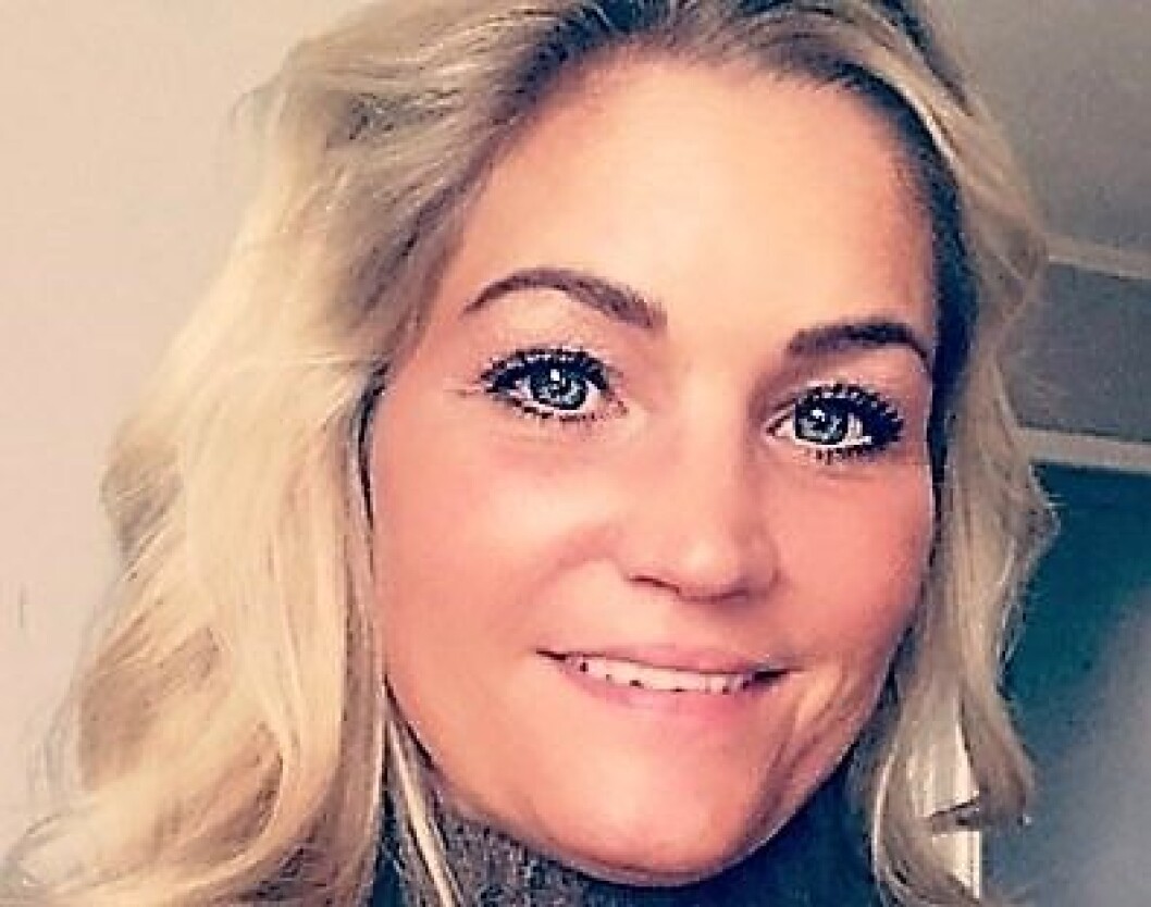 – Det går ikke an å tråkke over folk, slik politikerne gjør med rushtidsavgiftene, sier Cecilie Lyngby, som står bak demonstrasjonen mot bompenger. Foto: Privat – Det går ikke an å tråkke over folk, slik politikerne gjør med rushtidsavgiftene, sier Cecilie Lyngby, som står bak demonstrasjonen mot bompenger. Foto: Privat