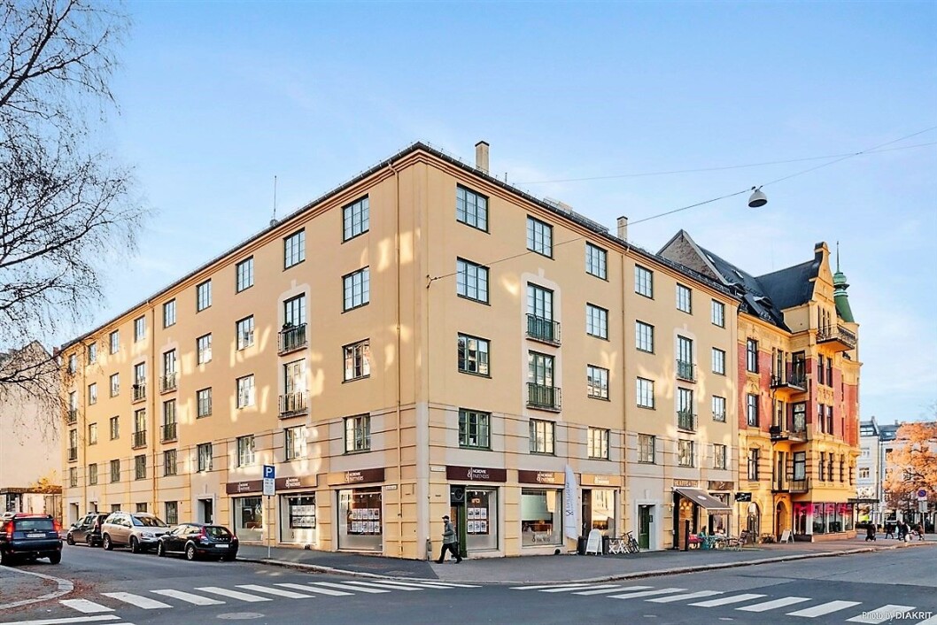 Veggen i bygården i Jakob Aals gate 17 har slått sprekker som følge av byggearbeider i nabolaget. Foto: Wikimedia Commons Veggen i bygården i Jakob Aals gate 17 har slått sprekker som følge av byggearbeider i nabolaget. Foto: Wikimedia Commons