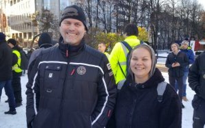 Eddi Jensen og Malin Ryen utenfor Stortinget i dag. Foto: Tarjei Kidd Olsen Eddi Jensen og Malin Ryen utenfor Stortinget i dag. Foto: Tarjei Kidd Olsen