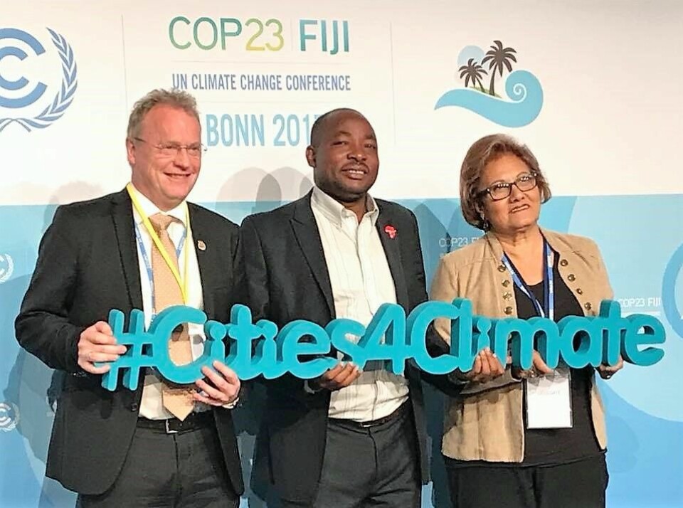 Raymond Johansen deltok under klimatoppmøtet i Bonn. Her sammen med Charles Mwite, ordfører i Dar es Salaam, og Helen Fernandez, ordfører i Caracas. Foto:  Raymond Johansen