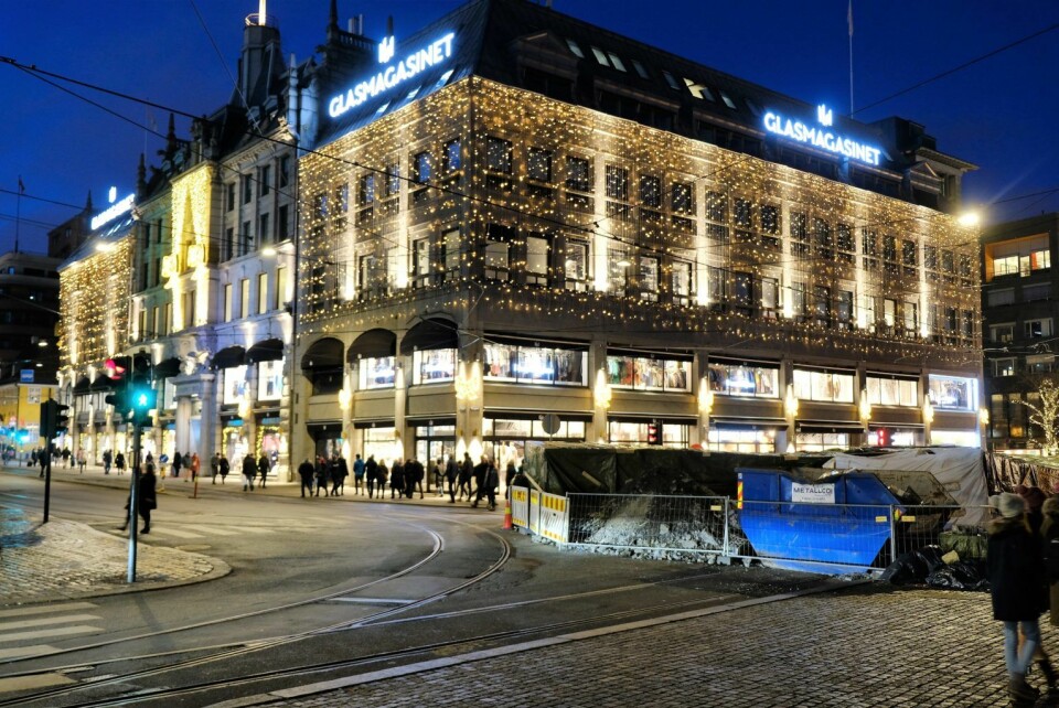 Glassmagasinet på Stortorget har fått ny lysdekor denne aadventstiden. Foto: Christian Boger