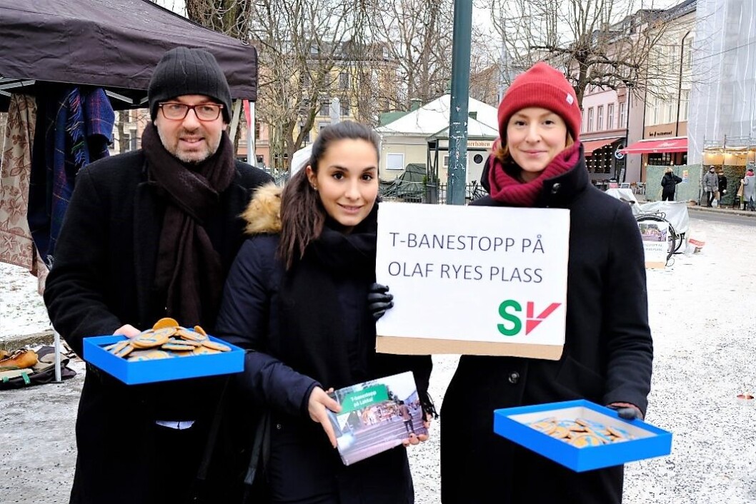 SV-politikerne Arild Sverstad Haug, Anna Garcia og Sunniva Holmås Eidsvoll ønsker t-banestasjon på Olaf Ryes plass og ikke ved Nybrua. Foto: Christian Boger SV-politikerne Arild Sverstad Haug, Anna Garcia og Sunniva Holmås Eidsvoll ønsker t-banestasjon på Olaf Ryes plass og ikke ved Nybrua. Foto: Christian Boger