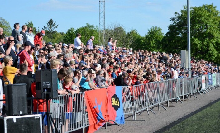 Skeid fikk på plass tribuner på Nordre Åsen i sommer. Foto: Anders Vindegg Skeid fikk på plass tribuner på Nordre Åsen i sommer. Foto: Anders Vindegg