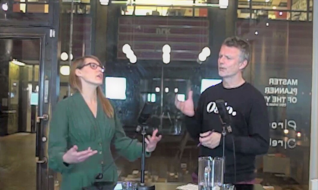Sirin Hellvin Stav, politisk rådgiver og vara for Oslo MDG i bystyret, diskuterer snømåking i Oslo med programleder Erling Fossen. Sirin Hellvin Stav, politisk rådgiver og vara for Oslo MDG i bystyret, diskuterer snømåking i Oslo med programleder Erling Fossen.