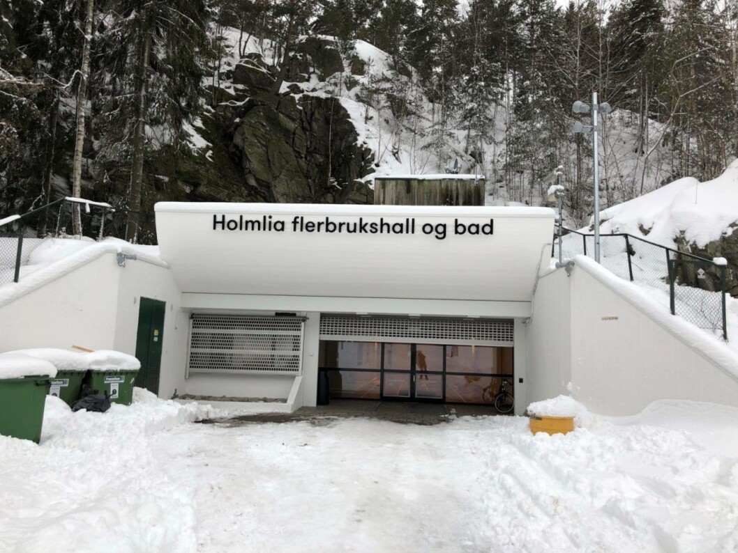 Holmlia bad var ikke lett å finne. Men viste seg å ligge inne i en fjellhall. Foto: Hans Bastian Borg Holmlia bad var ikke lett å finne. Men viste seg å ligge inne i en fjellhall. Foto: Hans Bastian Borg