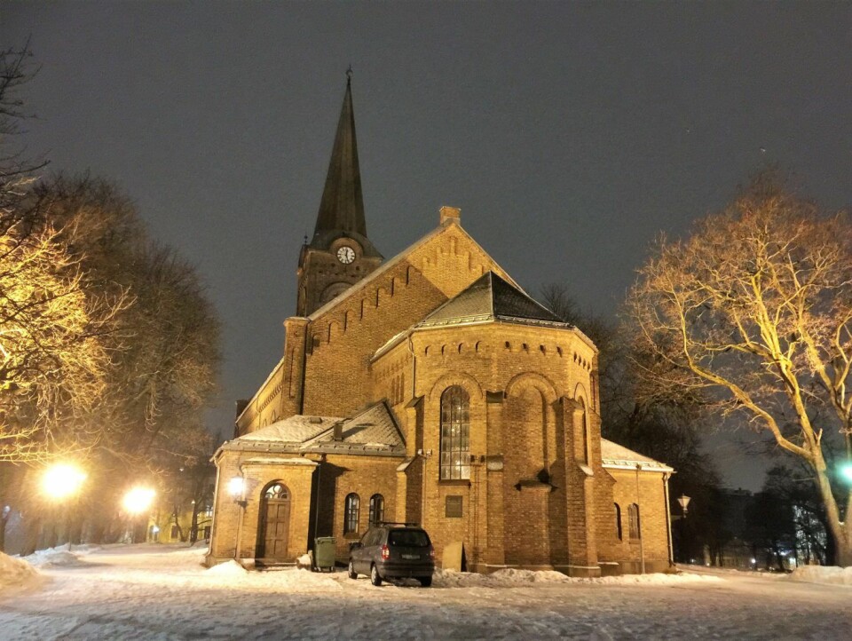 Sofienberg kirke i vakker kveldsbelysning. Foto: Kjersti Opstad