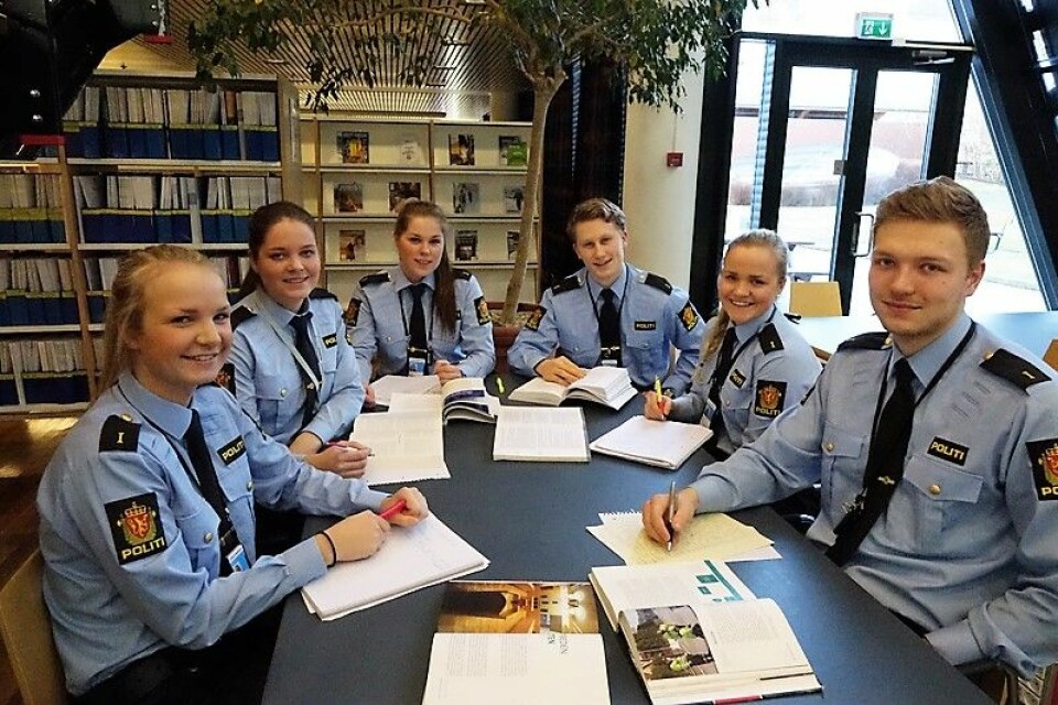 Framtidens studenter ved politihøyskolen kan få skolegangen i Groruddalen. Illustrasjonsfoto: Politihøyskolen