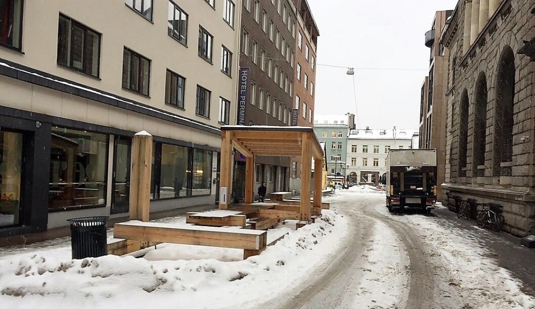 Bymøblene står tomme og ubrukt i Øvre Slottsgate. Foto: Øystein Aurlien Bymøblene står tomme og ubrukt i Øvre Slottsgate. Foto: Øystein Aurlien