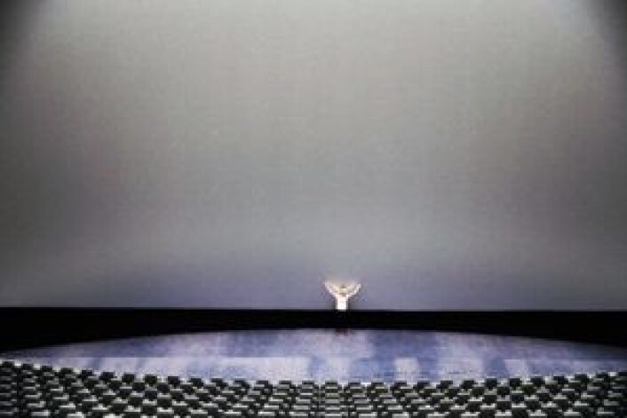 Senterleder Linda Stenersen fremfor lerretet i IMAX-salen. Foto: Odeon Kino Senterleder Linda Stenersen fremfor lerretet i IMAX-salen. Foto: Odeon Kino