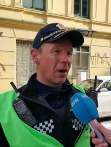 Innsatsleder i politiet, Rune Hundere, ser ikke noen sammenheng mellom alle brannene i dag og i går kveld. Foto: Tarjei Kidd Olsen Innsatsleder i politiet, Rune Hundere, ser ikke noen sammenheng mellom alle brannene i dag og i går kveld. Foto: Tarjei Kidd Olsen