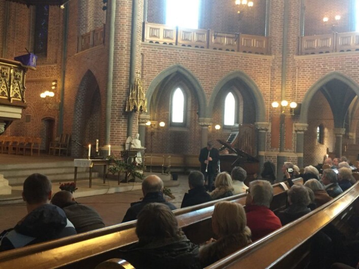Vi ber om tilgivelse for overgrep gjort i religionens navn. Foto: Kjersti Opstad Vi ber om tilgivelse for overgrep gjort i religionens navn. Foto: Kjersti Opstad