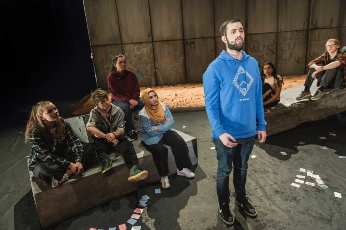Yousef Bartho Al-Nahi forteller om hvorfor han konverterte til islam. Foto: Dag Jenssen Yousef Bartho Al-Nahi forteller om hvorfor han konverterte til islam. Foto: Dag Jenssen